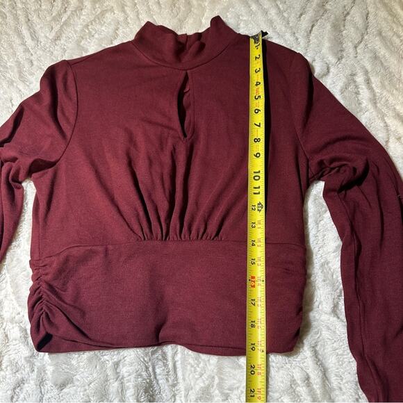 Brea Canyon Size L Rosa Claret Keyhole Turtleneck Blouse cropped business casual - Picture 9 of 15